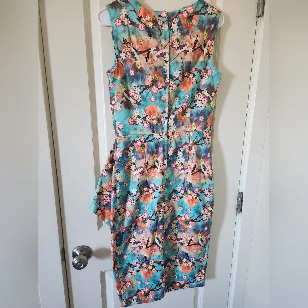 Floral Sleeveless Dress - Picture 5 of 6